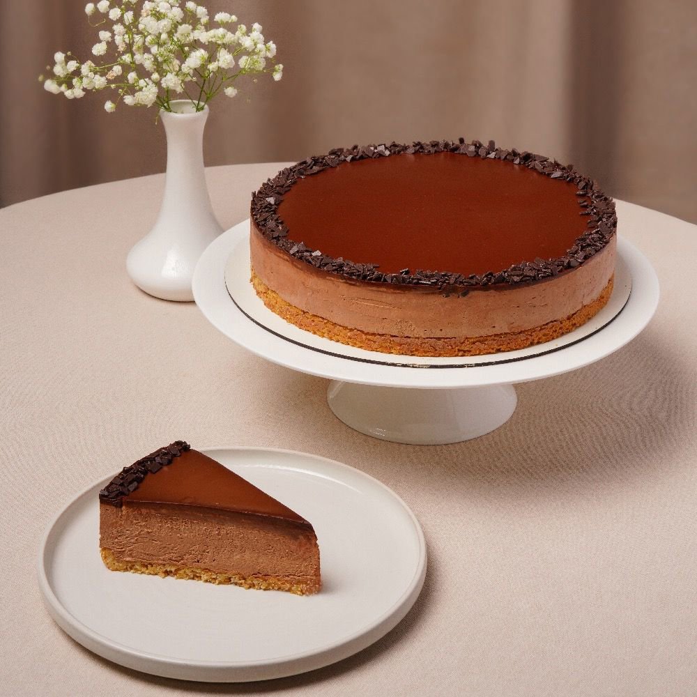 Chocolate cheesecake slice