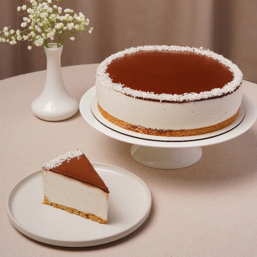 Coconut cheesecake slice