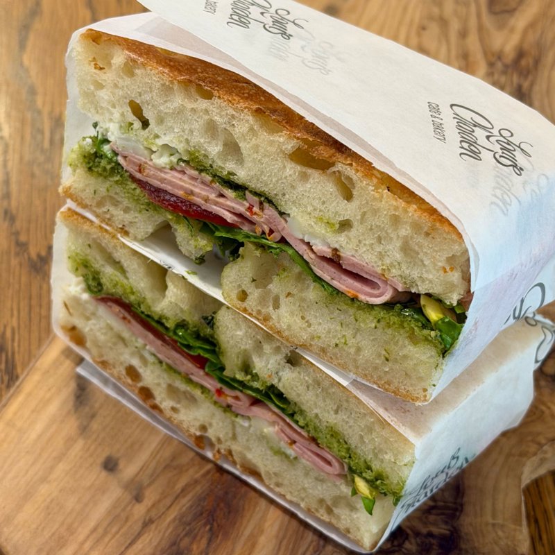 Mortadella sandwich